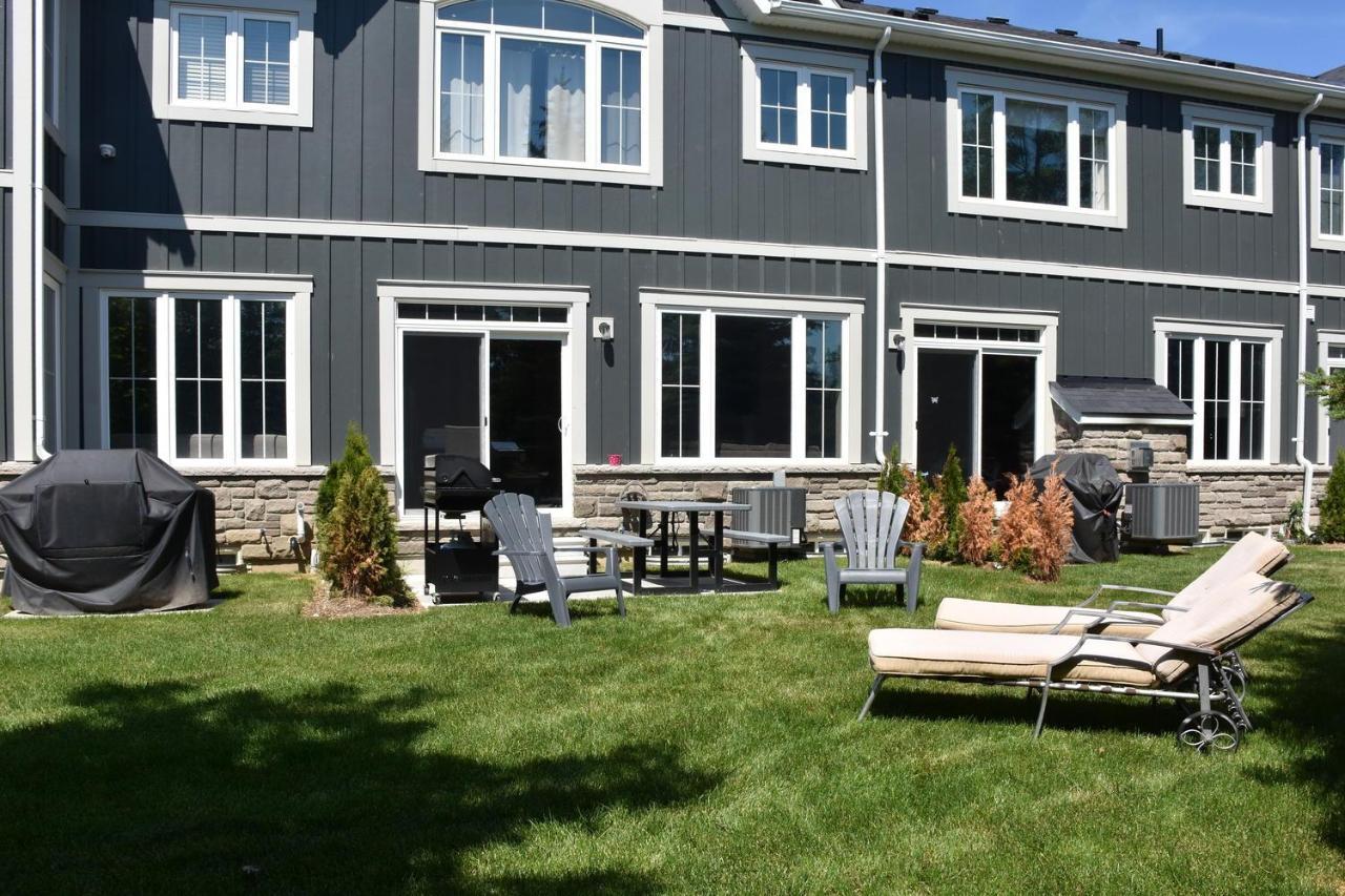New Blue Mountain Village Snowbridge Executive Townhome Sleeps 10 With Outdoor Pool And Shuttle Nottawa Ngoại thất bức ảnh