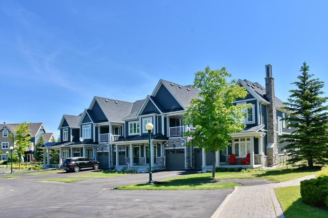 New Blue Mountain Village Snowbridge Executive Townhome Sleeps 10 With Outdoor Pool And Shuttle Nottawa Ngoại thất bức ảnh